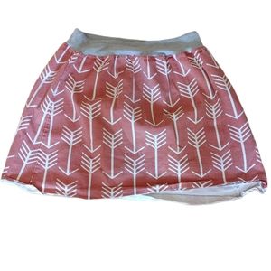 🌻 Fun Red Arrow Skirt- size med/large